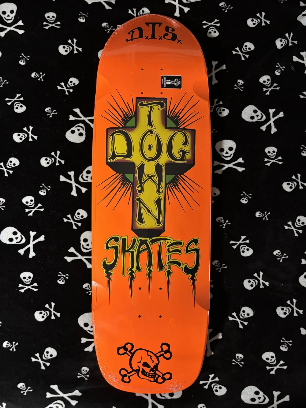 DOGTOWN~ BIGGEST BOY SKATEBOARD DECK — DEATHGEAR PRODUCTS SKATE SHOP